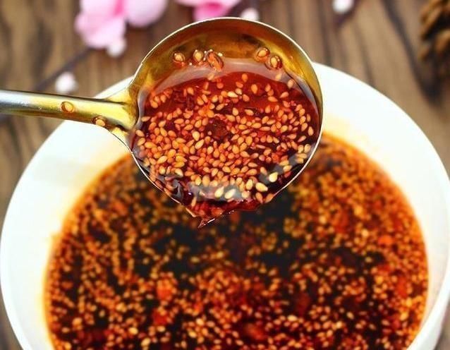 爷爷道出炸辣椒油的秘方,万万要加这3种配料,否则不香又不辣