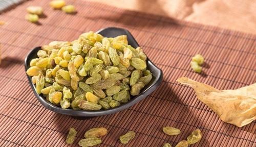 家长|脾胃不好的小孩,谨记“3不要”,否则积食难长高,父母要牢记