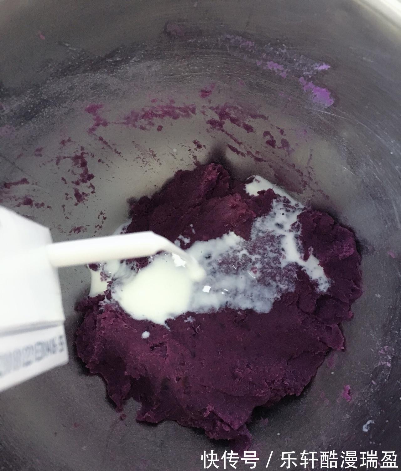 烤箱|家常版紫薯豆沙糯米饼,香糯可口,制作简单