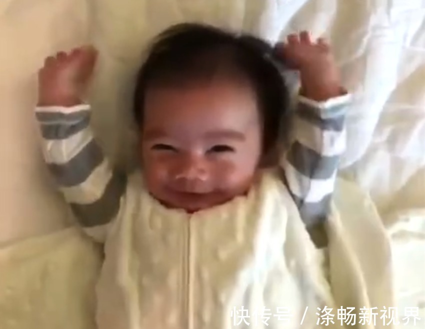 宝宝|萌娃被亲妈襁褓成“毛毛虫”一般走红，网友解放的那一刻萌化了