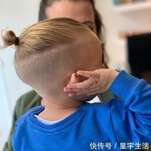 妈妈们|小男孩发型怎么剪好看?这16款很不错,很多妈妈们都喜欢
