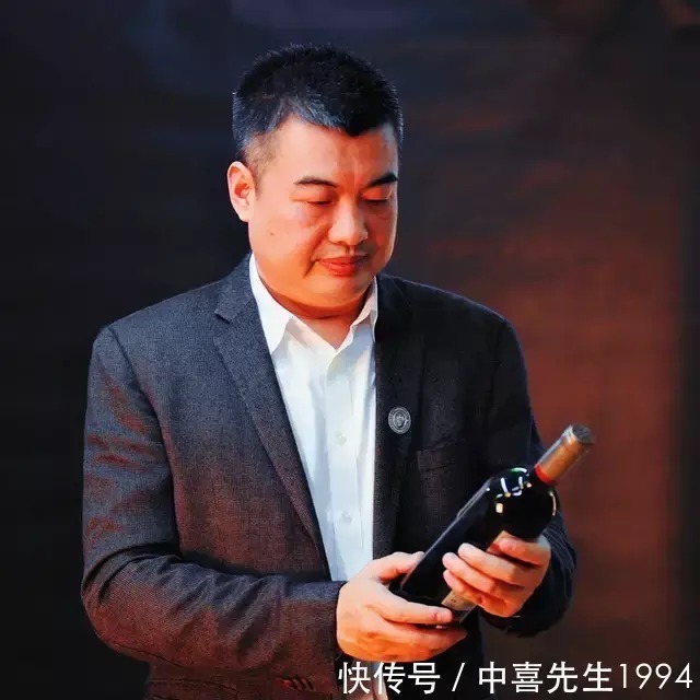 品酒师|凌春鸣：警惕！概念的膨胀，会让人缺失独立思考能力