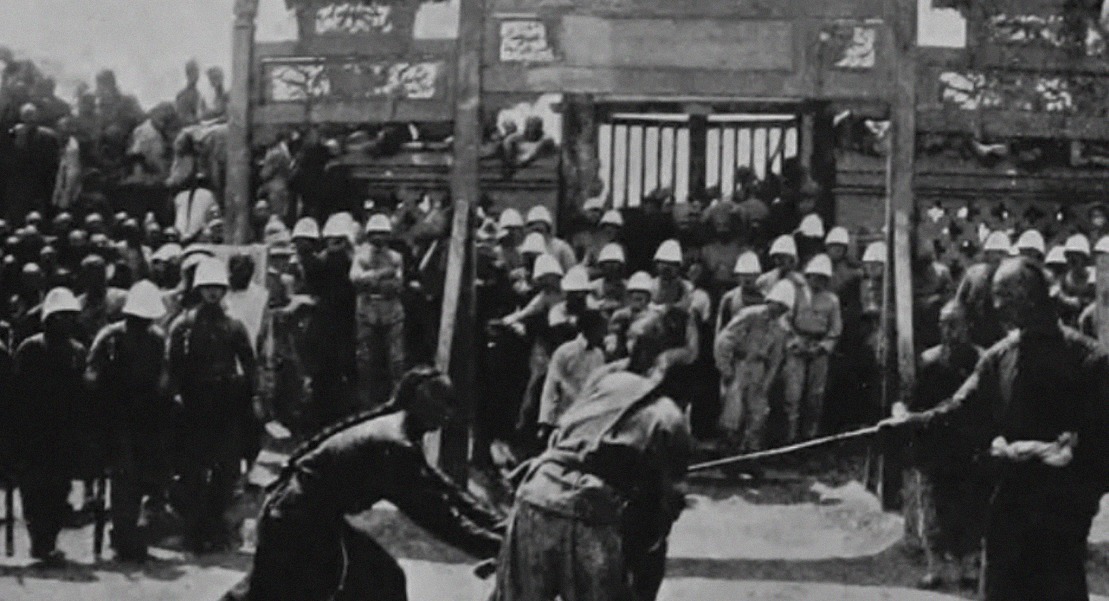 义和团|八国联军进军京城普通民众在干啥？专家：兴高采烈给洋人搬炮弹