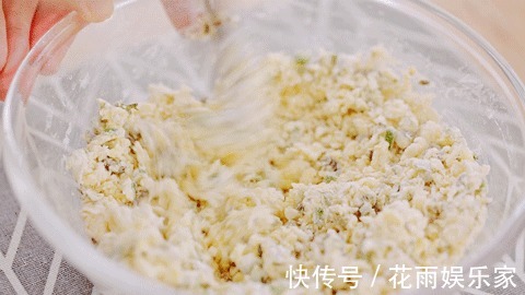 平底锅|一口平底锅就能做成的香葱小饼干,完全无添加,宝宝吃的更放心