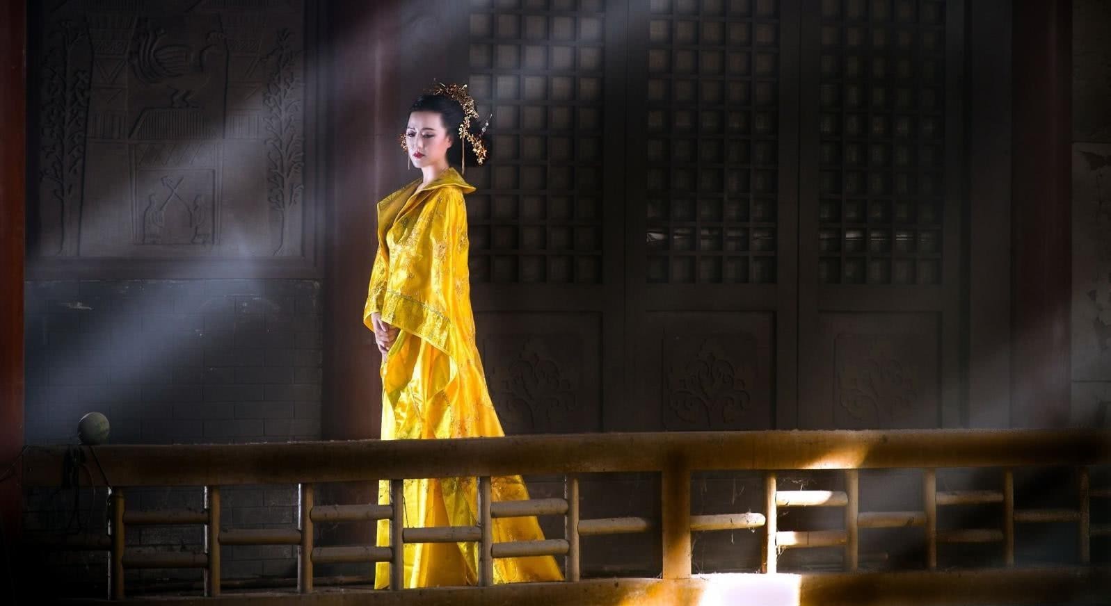 打入冷宫|冷宫为何不对外开放？嫔妃被打入冷宫又有多凄惨？