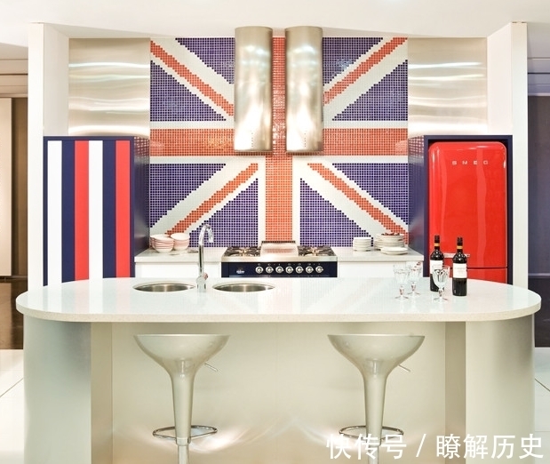 家居|简单的装饰品,给人带来前卫的感觉,并且让空间更加明朗