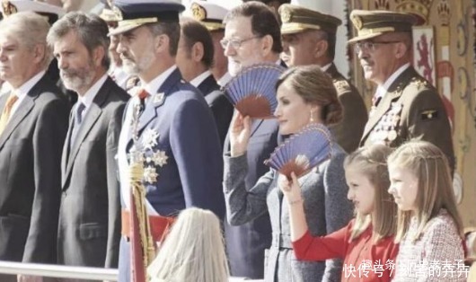 500年前的一把中国折扇,如何让一个意大利女人成为法国皇后