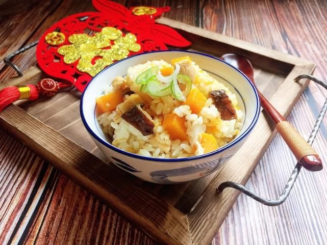 懒人焖饭大全，一口电饭锅，饭菜肉都有，好吃省事，比外卖还快