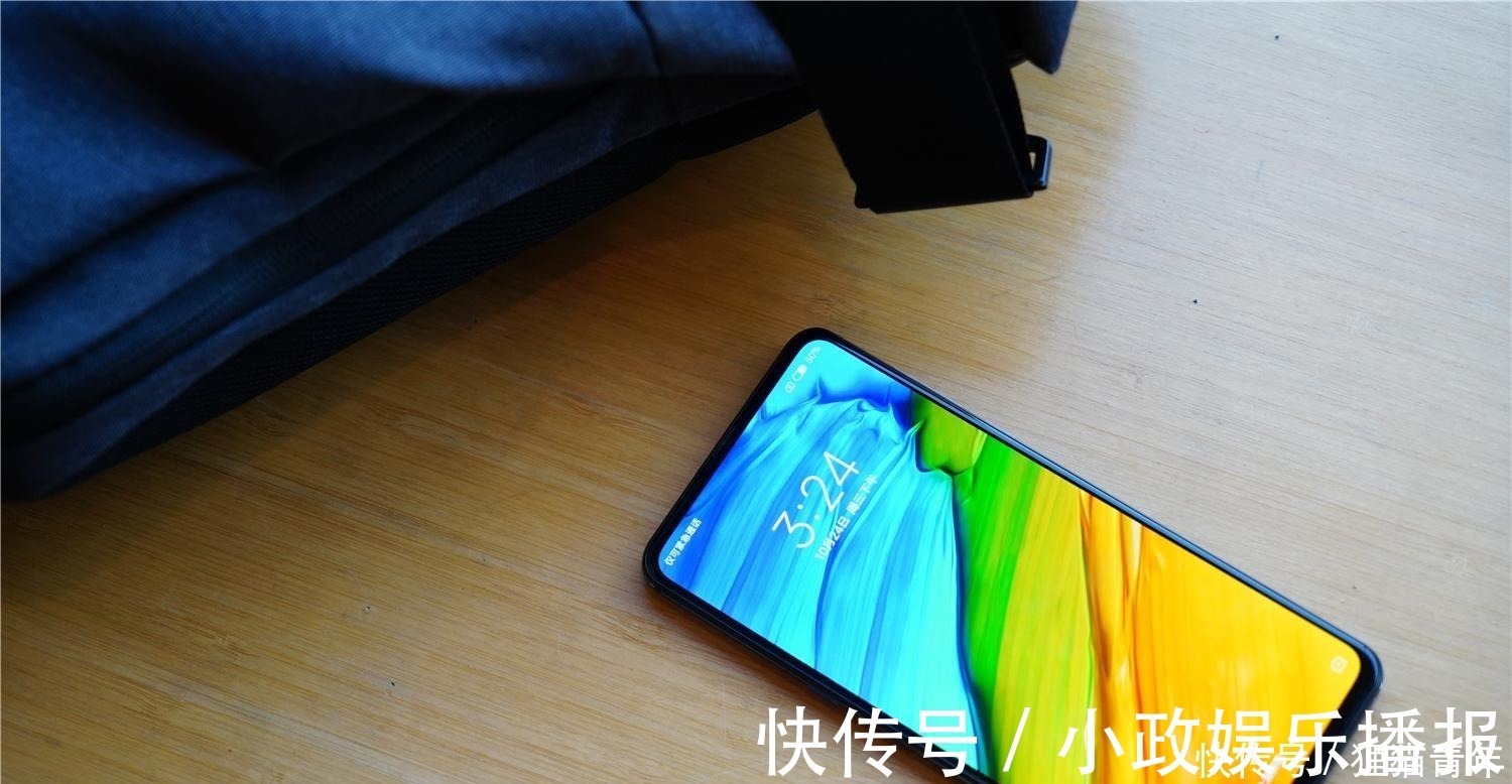 华为p20pro|即将被淘汰和遗忘的全面屏手机，去年最美最漂亮的4款你用过吗！