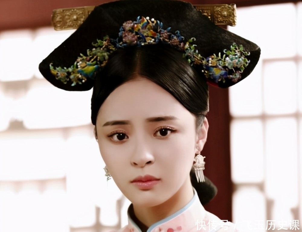 女子|大清第一才女：雍正帝和废太子之争，胤禛凭此女子登基皇位