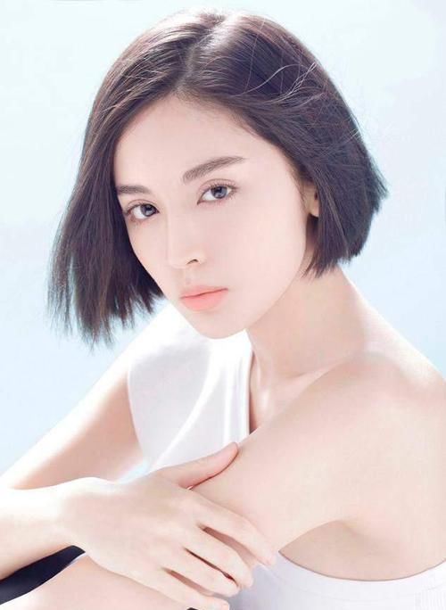 女人别再披头散发了，太显老！今年流行这5种发型，减龄显脸小