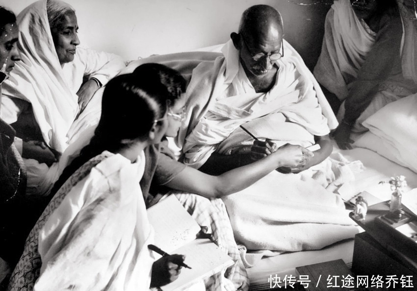 老照片:还原印度甘地,揭示所谓“圣雄”为何在中国没有市场