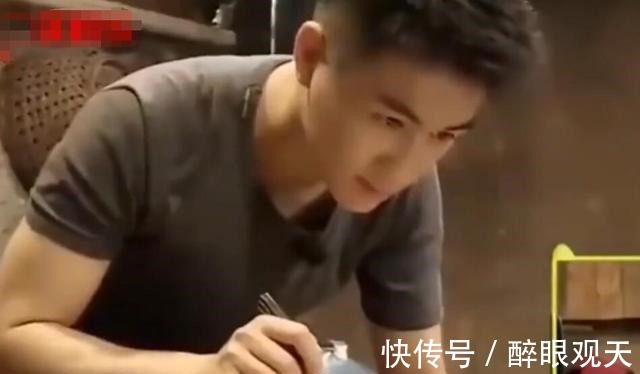 口误|何鸿燊家多有钱何超欣录节目给何猷君打电话，口误暴露真实生活