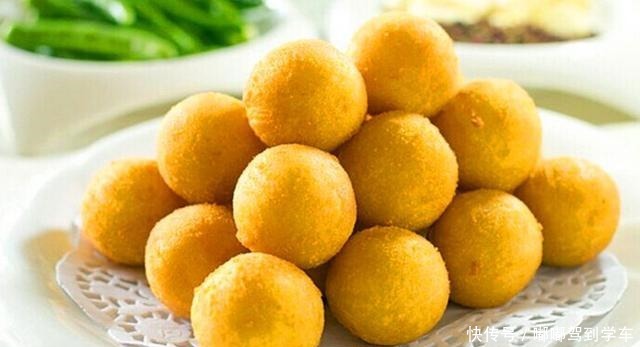 炸红薯丸子,用淀粉还是面粉都不对,厨师长教你做法,外酥里嫩