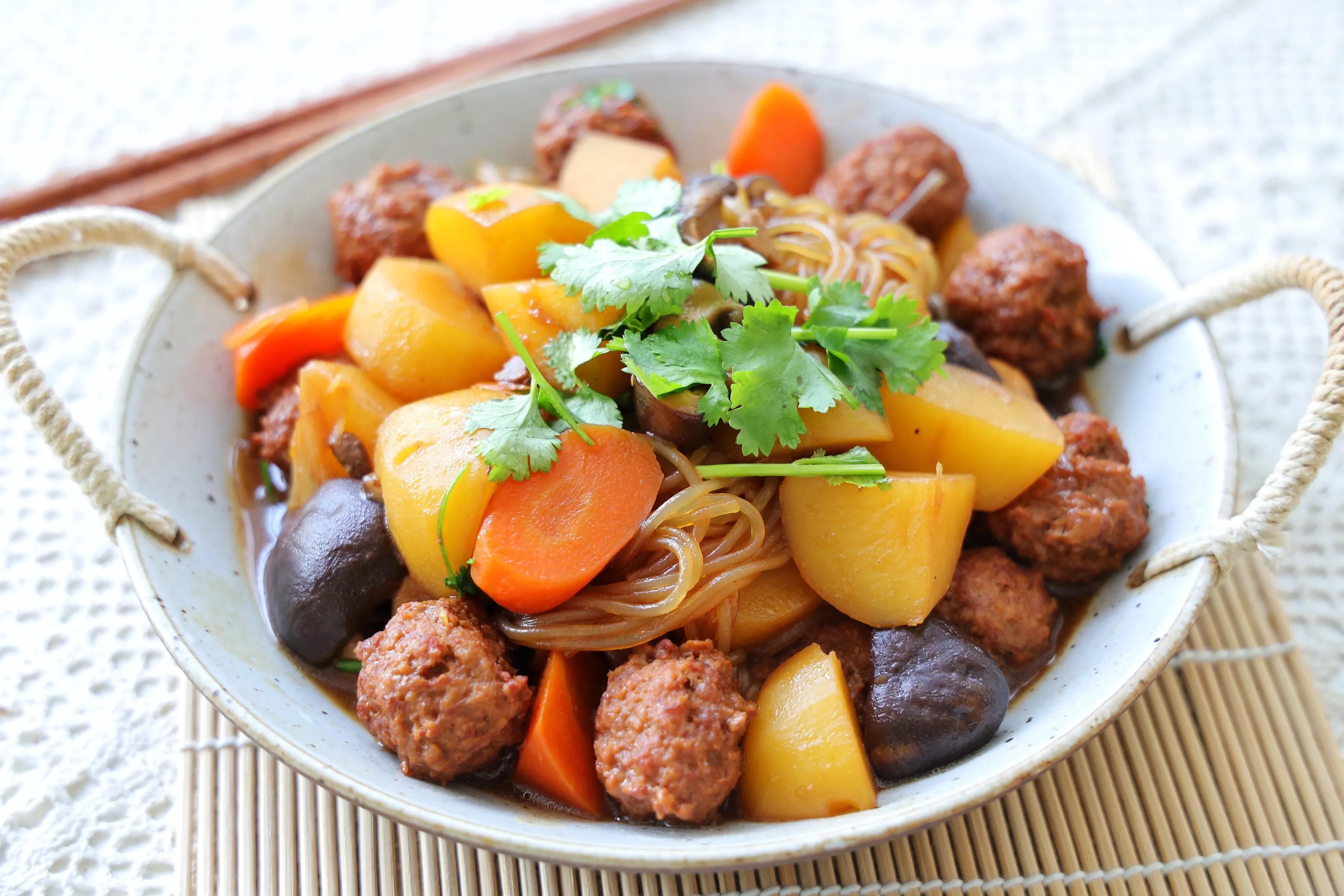 天气转凉,真的超爱一锅炖,一道菜5种食材,下饭又省力