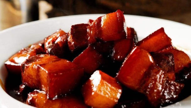 调味料|做红烧肉时,掌握这些小诀窍,红烧肉软烂入味口感好,不油腻!