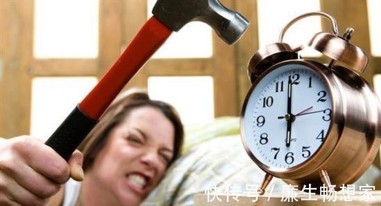 尿液|肝有问题,“下半身”会有3个症状,若是还没有,说明肝还不错