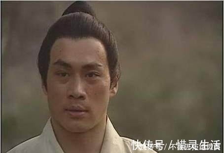 丘小乙！按真实战力，梁山只有四个人能打赢鲁智深