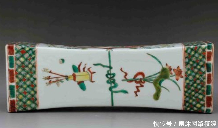 夫妻|古代的的瓷器枕头有什么用处,夫妻用这个睡,不会感觉硌得慌吗