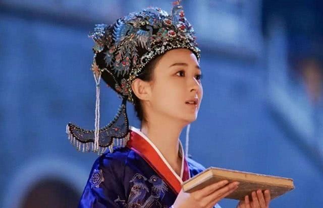 什么资格才能当“诰命夫人”,权利有多大?难怪盛紘都不敢惹明兰