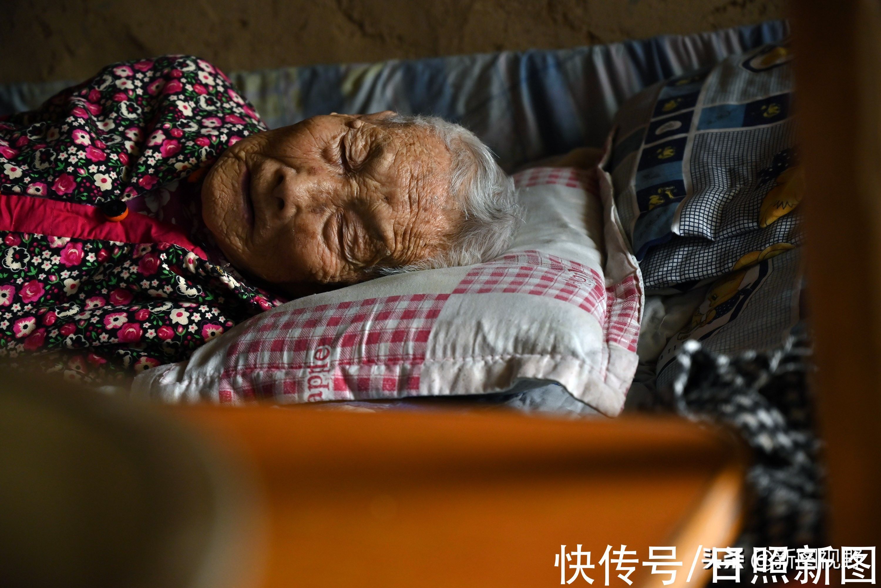 百岁奶奶|104岁奶奶,从没去过医院,养生方法极其简单,长寿秘诀人人都会