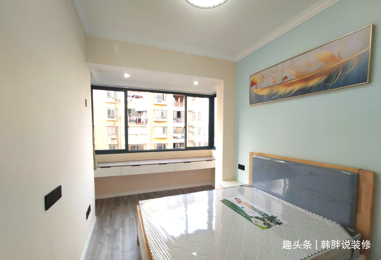 飘窗|晒晒正在通风的90㎡新房,全屋贴瓷砖,清新大气家人都很喜欢