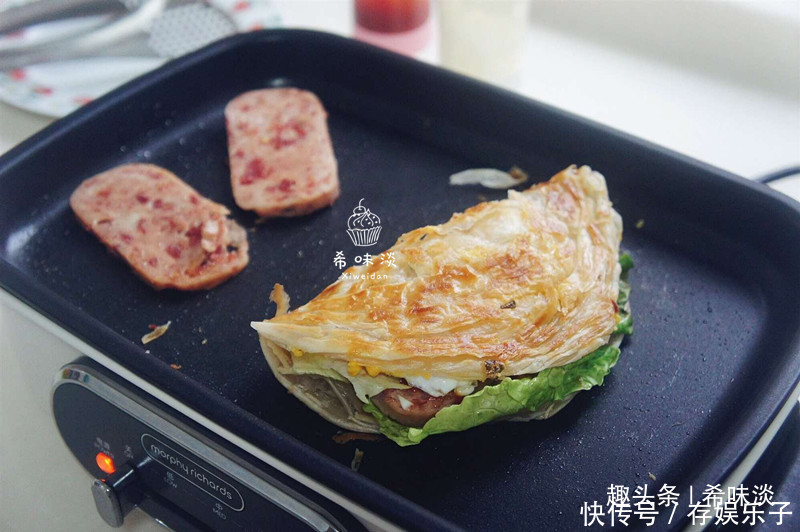 妈妈牌早餐,搞定懒床孩子,烙一烙,口感一级棒,比鸡蛋饼解馋!