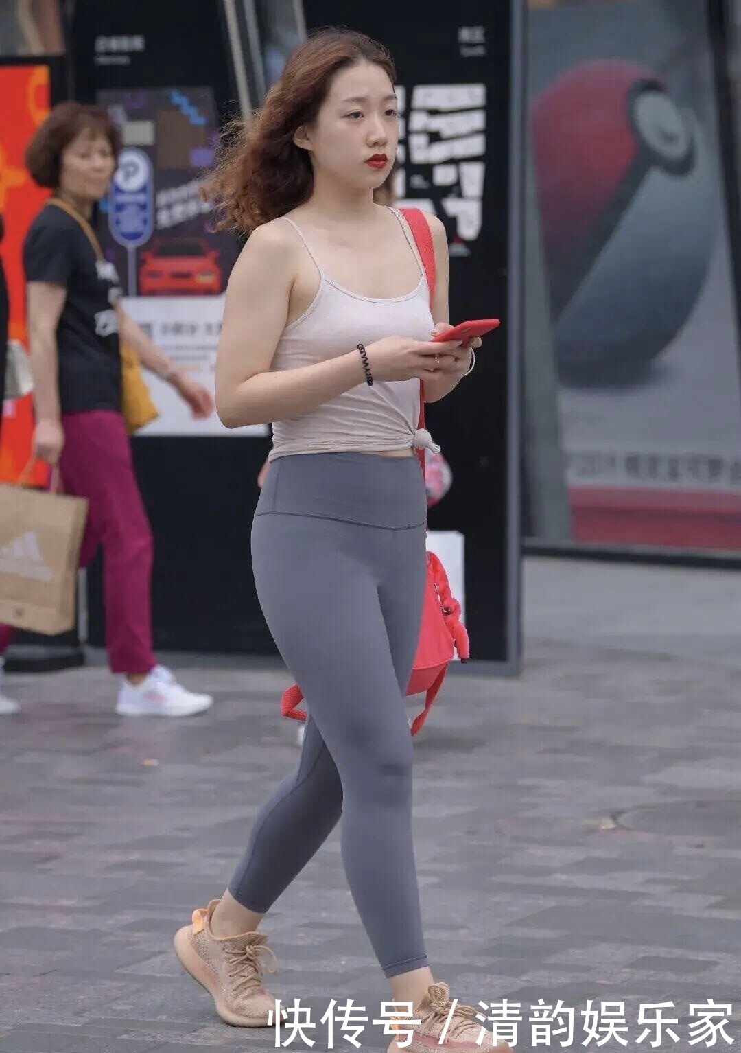 打底裤也并非“万能”,不可高估其实力,不然让你哭笑不得!