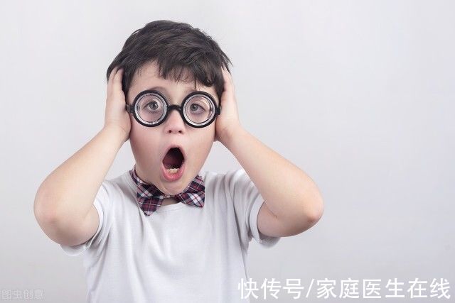 近视度数|儿童近视电子产品不“背锅”?4种原因导致儿童近视!别再预防错