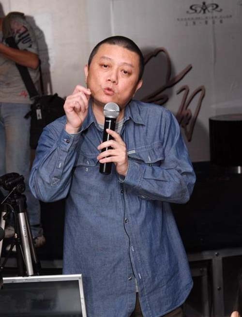 世人|王朔:人生这场戏我演砸了!王朔笑世人更笑自己,他至今孤身一人