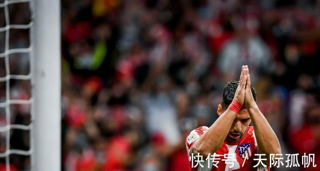 苏亚雷斯|马竞2-0苏牙弑主创纪录!他说庆祝不是复仇,你品品这两庆祝动作
