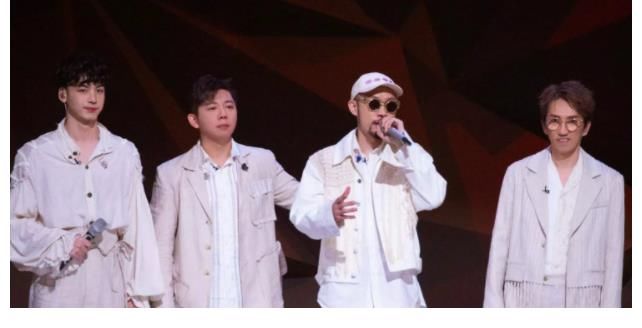 胡海泉寫3158字告別文，幾乎感謝所有的哥哥，唯獨(dú)沒寫兩個(gè)人的名字