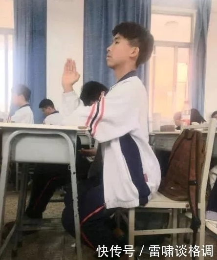 |搞笑PS:求大神帮我P成在路边尿尿,要霸气一点!