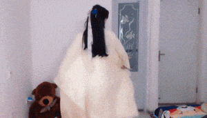 好当|搞笑GIF:白娘子不是那么好当的