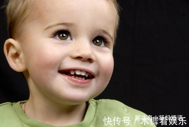 牙齿|几张图说明宝宝长牙的症状和顺序,你家宝宝掉队了吗快来对照吧