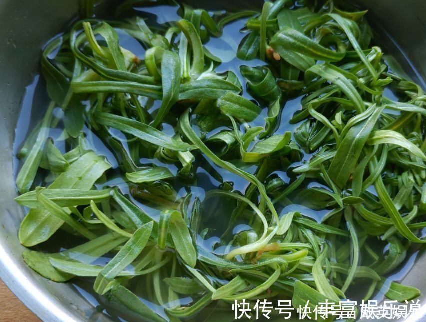 野菜|他是路边的止咳库,不花一分钱,咳嗽不咳,排出毒素,减轻体重