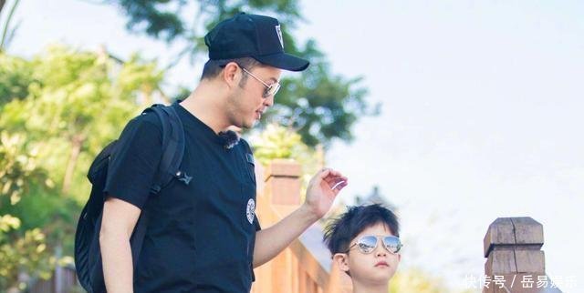 老爸|为了让儿子戒掉游戏，父亲买号在游戏中追杀儿子，网友：硬核老爸