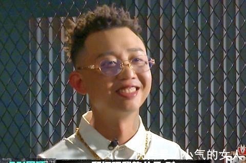 只有我覺得《中國新說唱》里面的那幫人，最像精神小伙嗎