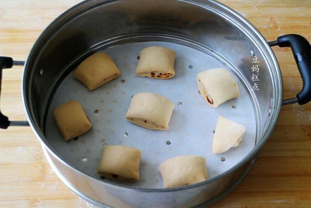 补血|休息时蒸锅红糖馒头，热一热，当早餐太棒了！补气又补血