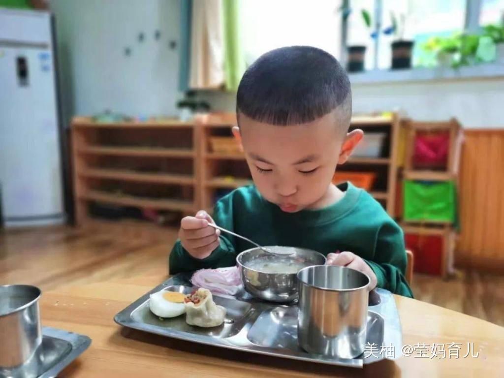 坏习惯|孩子有这几个坏习惯时,家长要尽快纠正,不然长大会后悔