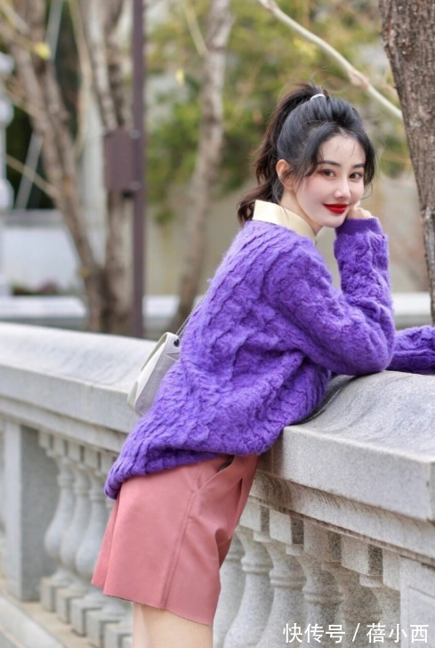 毛衣 新年穿搭别太沉闷,照搬这4套毛衣穿搭,显气质还高级