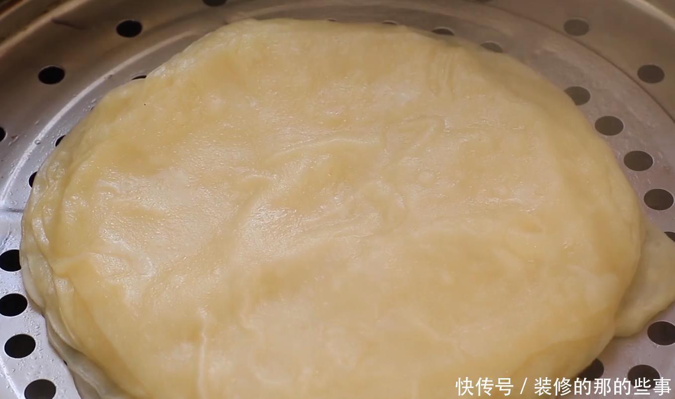 鸡蛋|一个萝卜，两个鸡蛋，这样做超好吃，皮薄大馅，香酥多汁比包子香