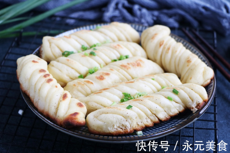 松软|给女儿做了这早餐,松软酥脆,连着吃了5个,三天两头准做一锅