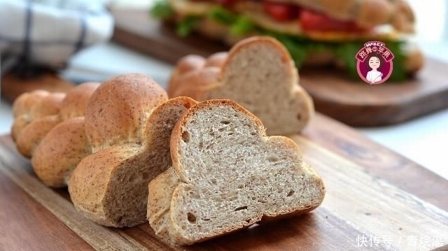 蔬菜|我家早餐爱吃这面包,暄软有嚼劲,煎蛋蔬菜随意放,老人孩子也爱