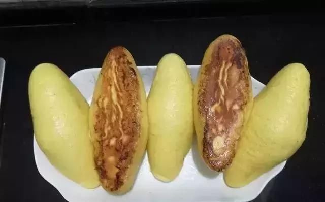 面粉|一碗玉米面，三个鸡蛋，不用烤，不用炸，蓬松柔软，比面包还好吃