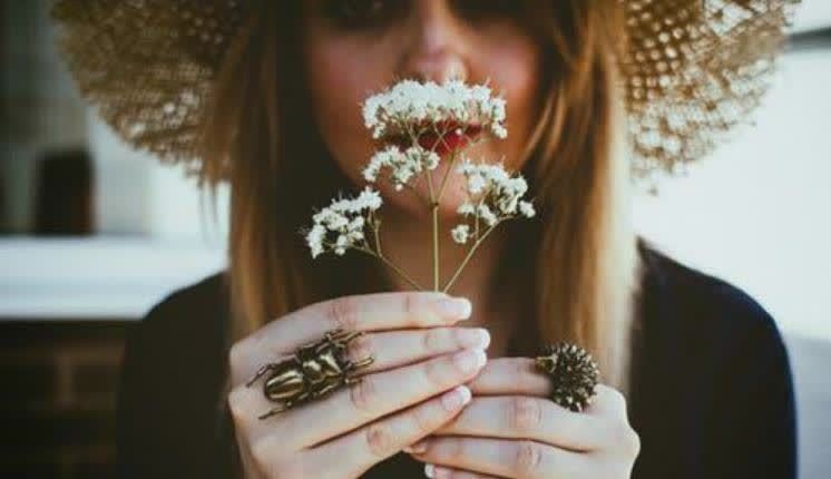 刘父|“妈老了,养不起你年幼的弟弟”,女儿连怼三句,父母哑口无言