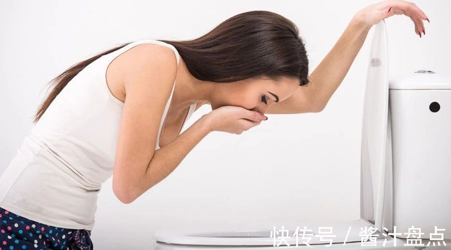 小思|孕吐厉害和几乎不吐,两种孕妈哪种更好和肚里宝宝发育有关