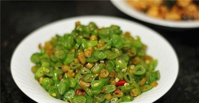 女人|吃了几十年才知道,它是“天然叶酸”,2块钱一大把,女人要多吃