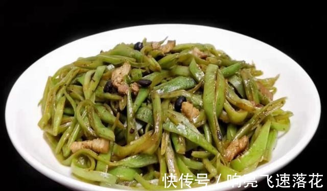 深秋,这菜再贵也要吃,钙含量比鸡蛋高,清爽又解腻,别不懂吃!