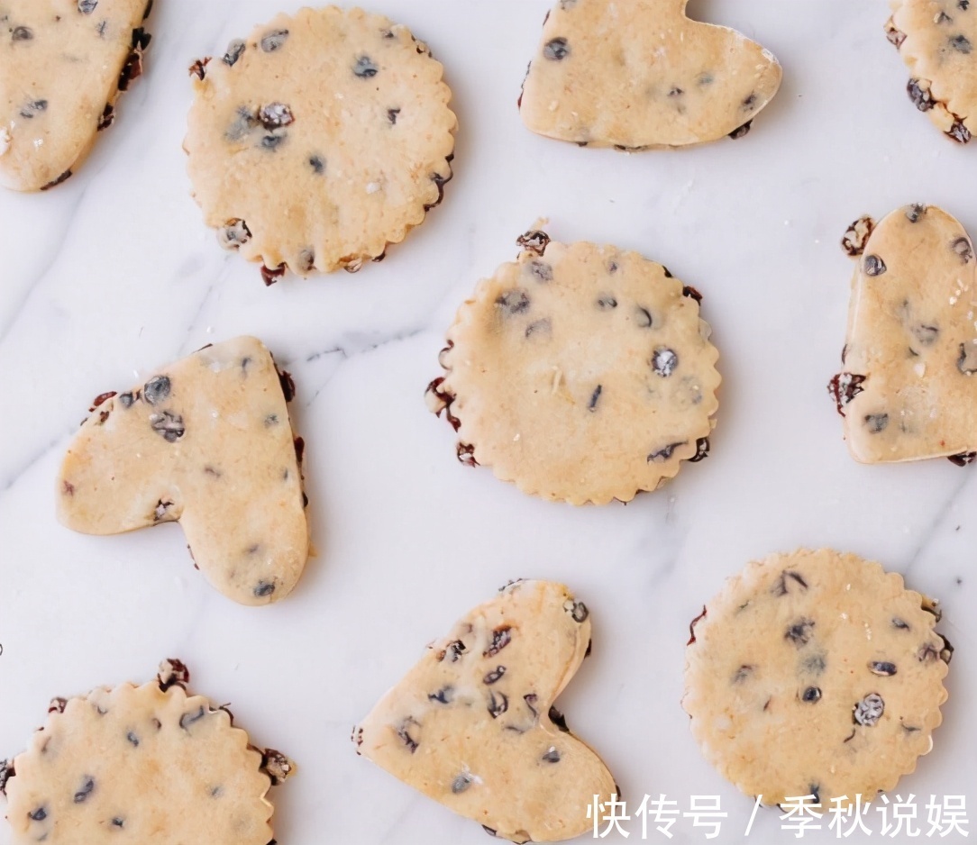 烤箱|传统威尔士曲奇,做法很简单,不用烤箱也能完成,香酥又好吃